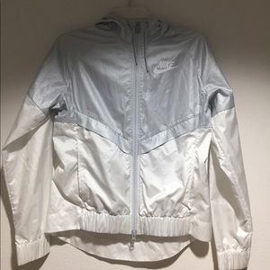 Nike windbreaker
